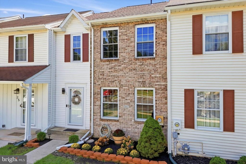 27 DUNMOOR CT N, HAMILTON, NJ 08690 — photo 3