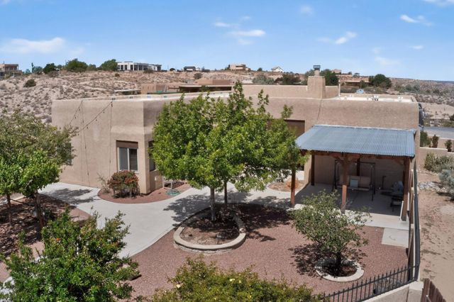 601 Acebo Road NE, Rio Rancho, NM 87124
