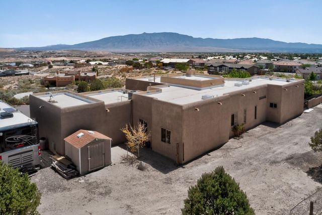 601 Acebo Road NE, Rio Rancho, NM 87124