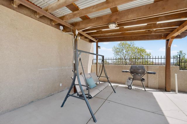 601 Acebo Road NE, Rio Rancho, NM 87124