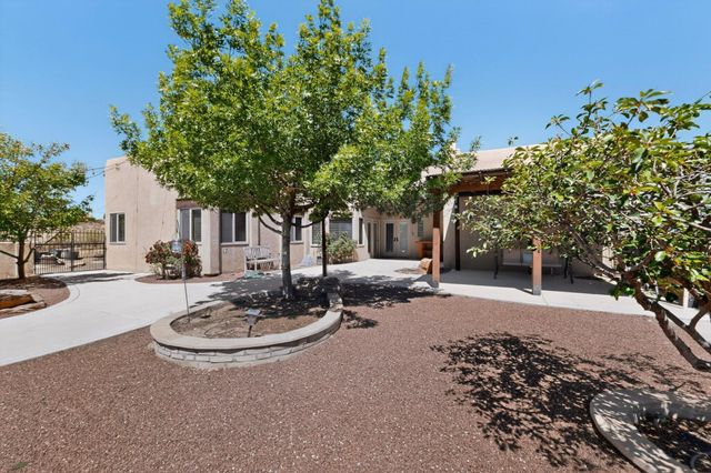 601 Acebo Road NE, Rio Rancho, NM 87124