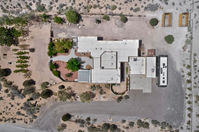 601 Acebo Road NE, Rio Rancho, NM 87124