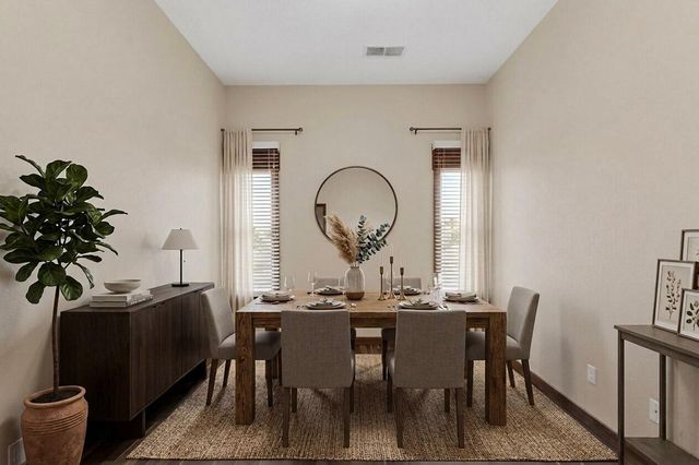 601 Acebo Road NE, Rio Rancho, NM 87124