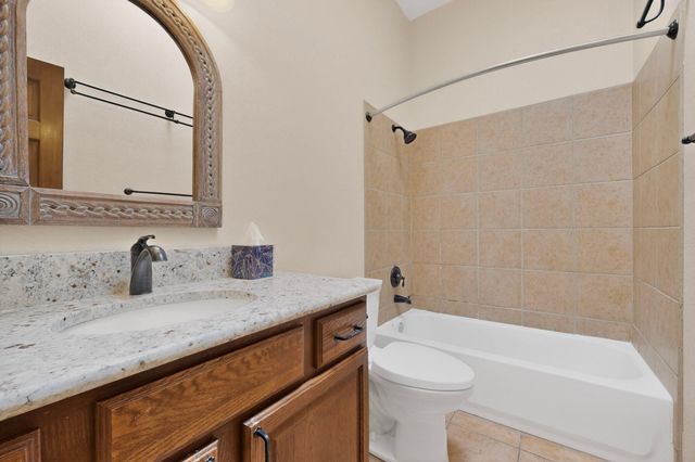 601 Acebo Road NE, Rio Rancho, NM 87124