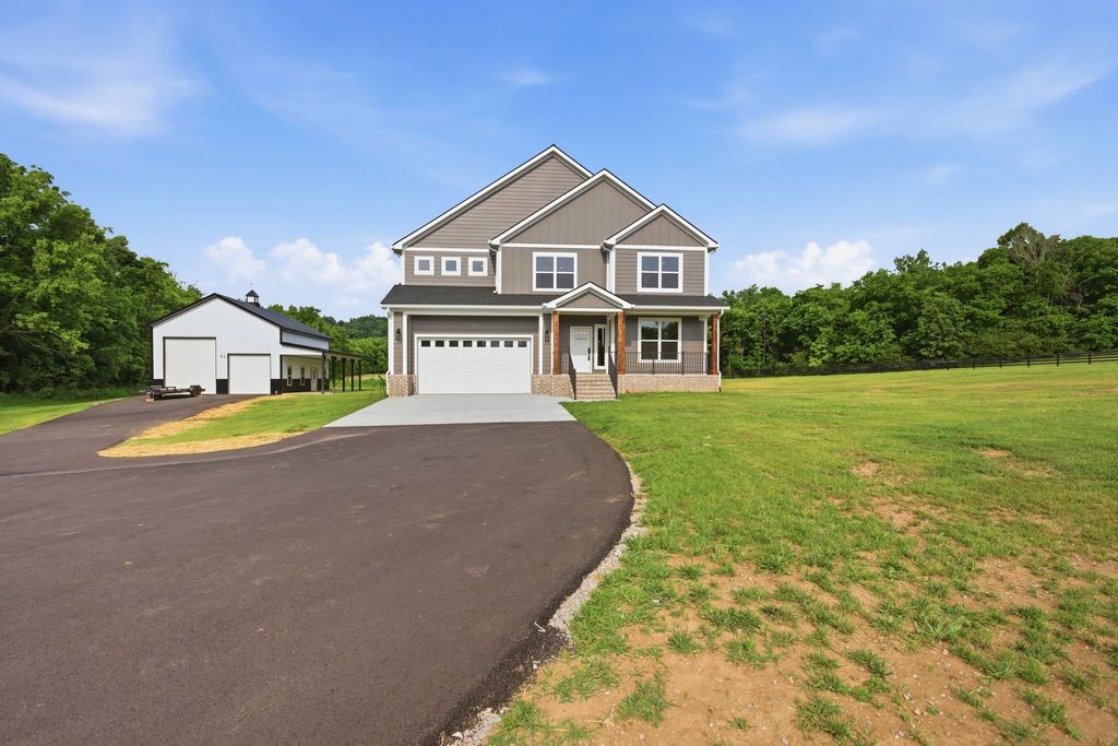 3319 Booker Ridge Rd, Mount Pleasant, TN 38474