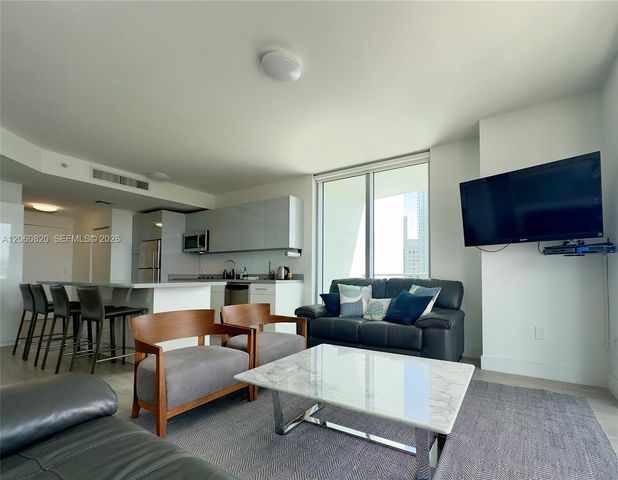 90 SW 3rd Street 2012, Miami, FL 33130