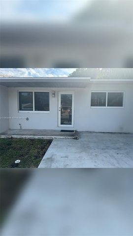 5460 SW 38th Ct, West Park, FL 33023