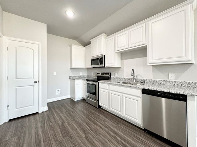 1420 Waverley Drive, Greenville, TX 75402