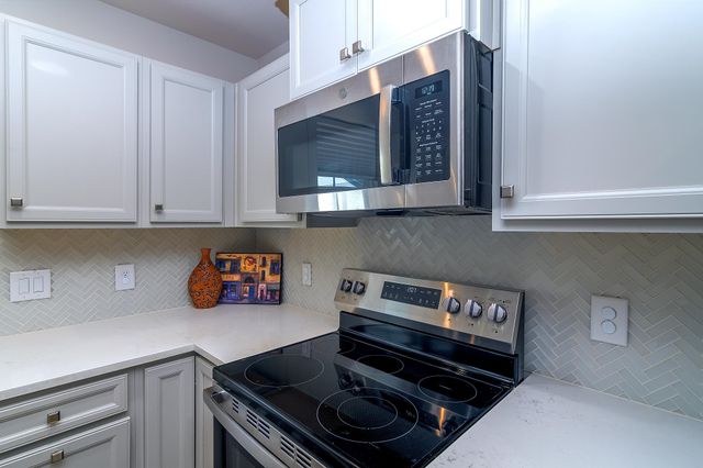 954 Rev Rovert Reid Street, Reidville, SC 29375