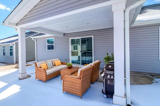 954 Rev Rovert Reid Street, Reidville, SC 29375