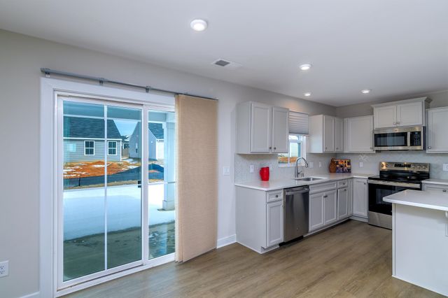 954 Rev Rovert Reid Street, Reidville, SC 29375