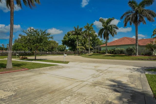 2575 Muirfield Ter, Homestead, FL 33035