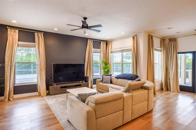 2575 Muirfield Ter, Homestead, FL 33035