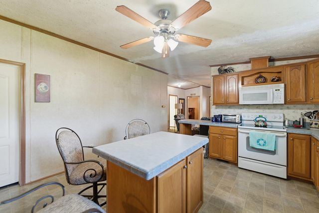 246 Briarwood Drive, Burnside, KY 42519