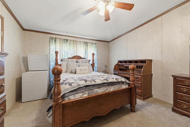 246 Briarwood Drive, Burnside, KY 42519