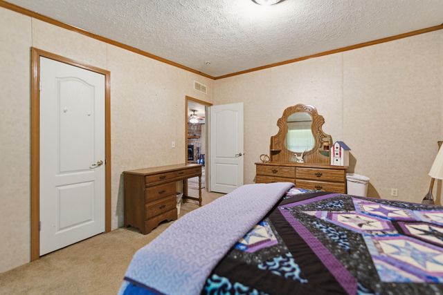 246 Briarwood Drive, Burnside, KY 42519