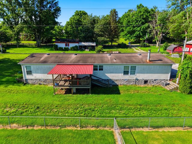 246 Briarwood Drive, Burnside, KY 42519