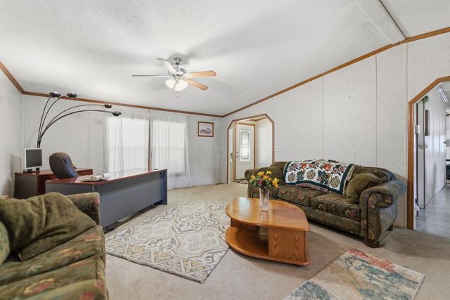 246 Briarwood Drive, Burnside, KY 42519