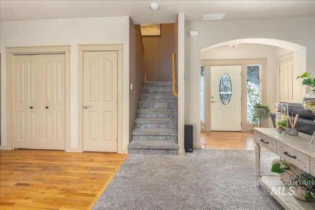 1524 W Loretta St, Meridian, ID 83646