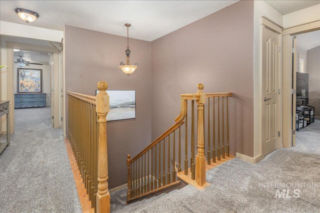 1524 W Loretta St, Meridian, ID 83646