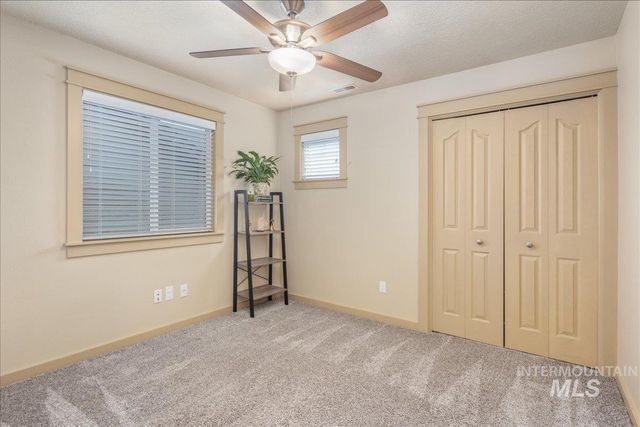 1524 W Loretta St, Meridian, ID 83646