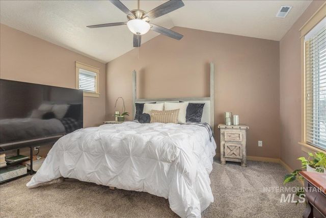 1524 W Loretta St, Meridian, ID 83646