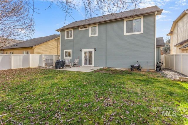 1524 W Loretta St, Meridian, ID 83646