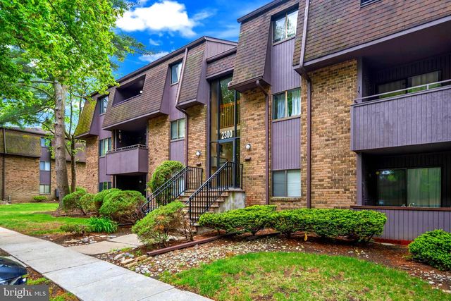 2332 OLD STONE MILL DR, Cranbury, NJ 08512