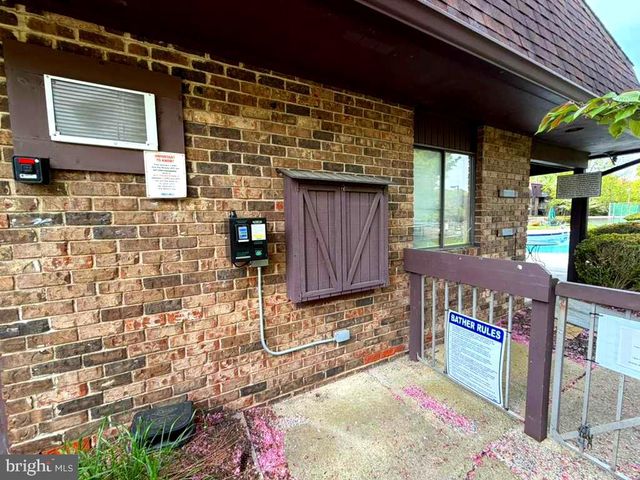 2332 OLD STONE MILL DR, Cranbury, NJ 08512