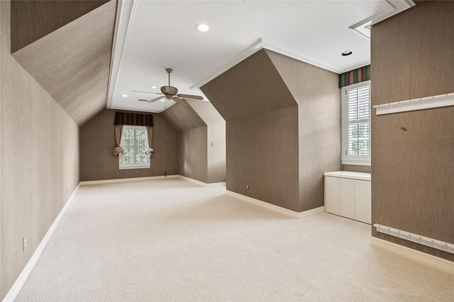5 Long Timbers Trail, Houston, TX 77024
