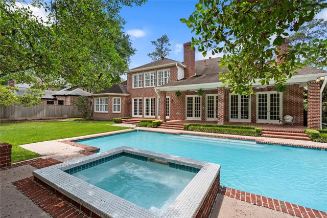 5 Long Timbers Trail, Houston, TX 77024