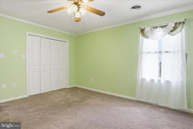1240 GRAND LEGACY DR, Hagerstown, MD 21740