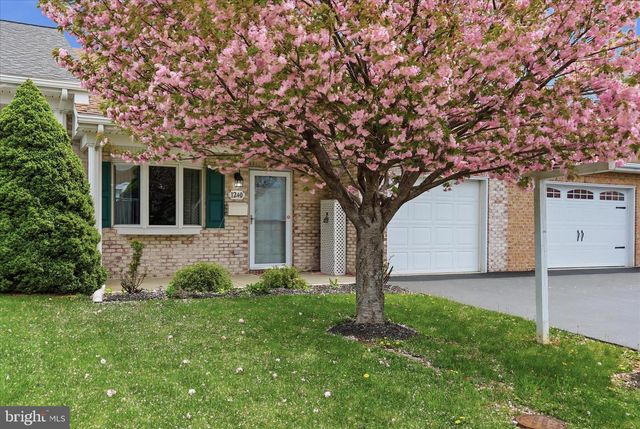 1240 GRAND LEGACY DR, Hagerstown, MD 21740