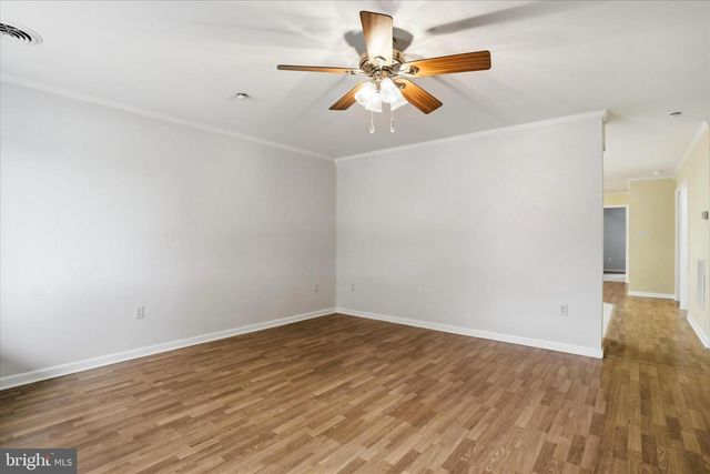 1240 GRAND LEGACY DR, Hagerstown, MD 21740