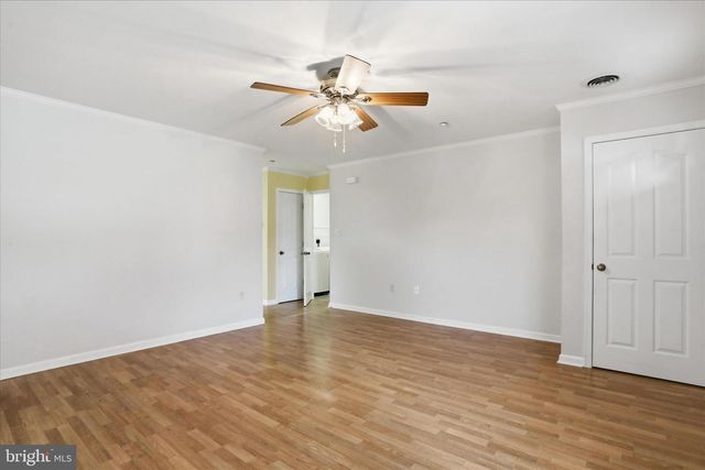 1240 GRAND LEGACY DR, Hagerstown, MD 21740