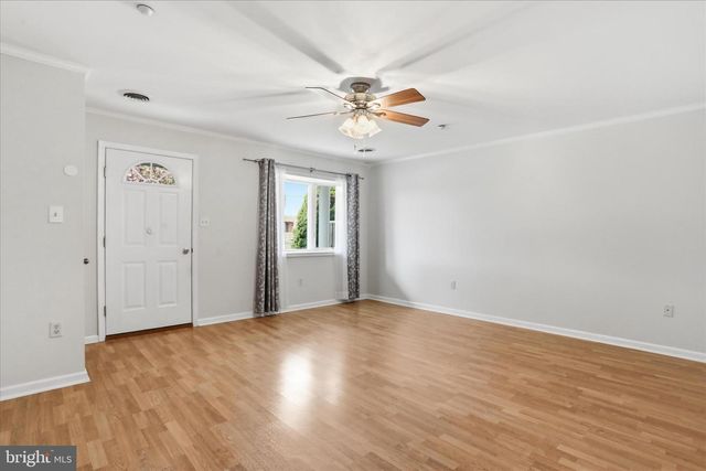 1240 GRAND LEGACY DR, Hagerstown, MD 21740