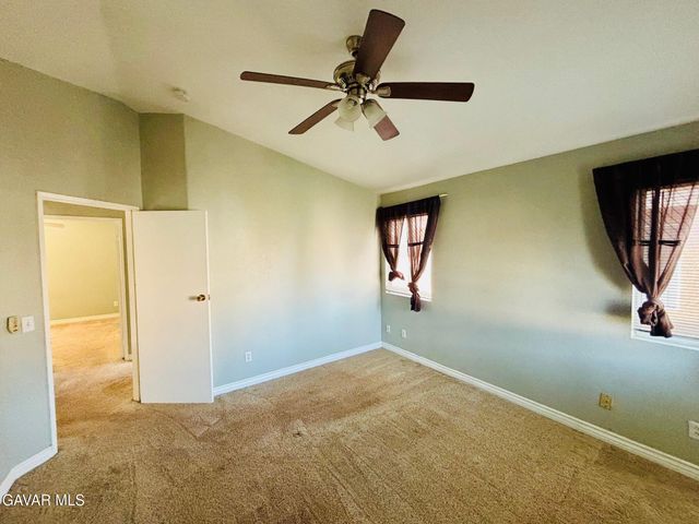 42520 W 57th Street, Lancaster, CA 93536