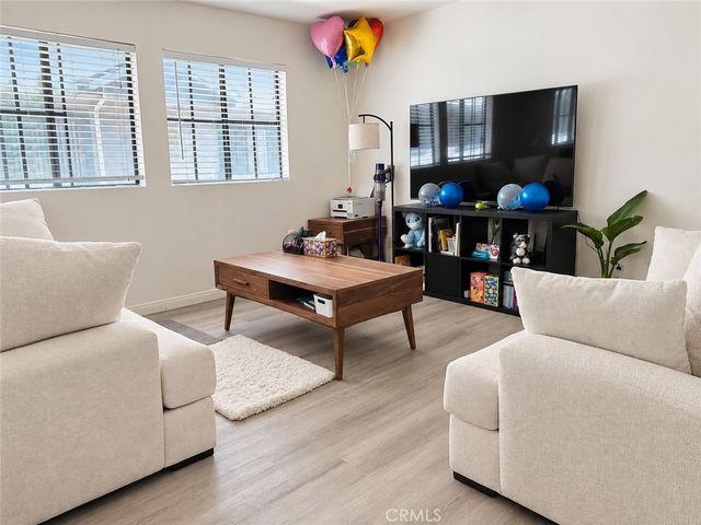 414 S Santa Anita 7, Arcadia, CA 91006