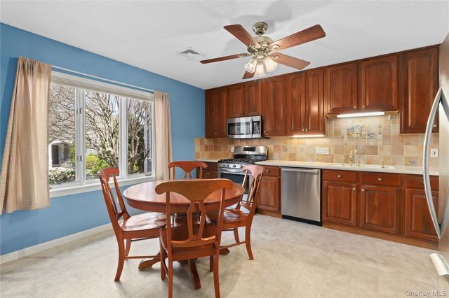 412 Heritage Hills A, Somers, NY 10589