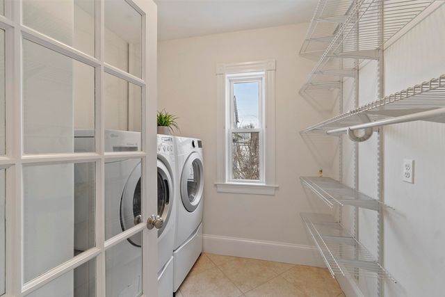 42 Packard Avenue 42, Somerville, MA 02144