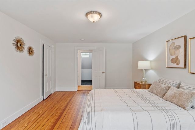 42 Packard Avenue 42, Somerville, MA 02144