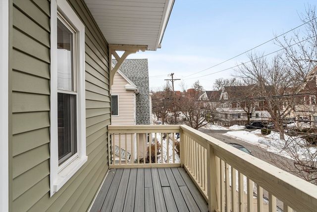 42 Packard Avenue 42, Somerville, MA 02144