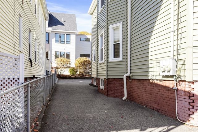 42 Packard Avenue 42, Somerville, MA 02144