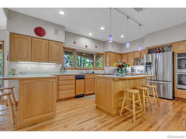 723 Ridge Creek Court, Longmont, CO 80504