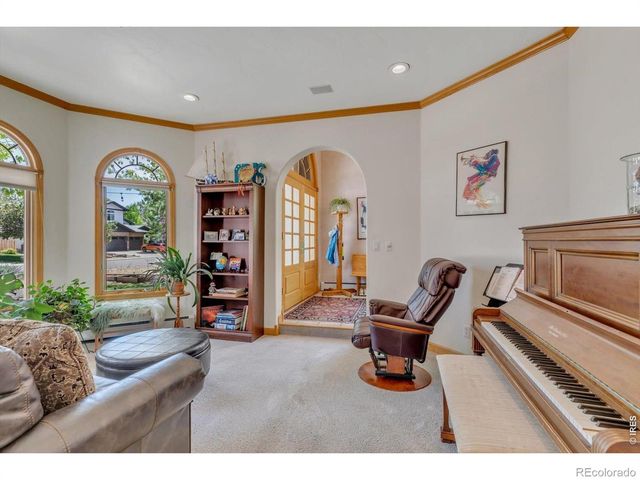 723 Ridge Creek Court, Longmont, CO 80504