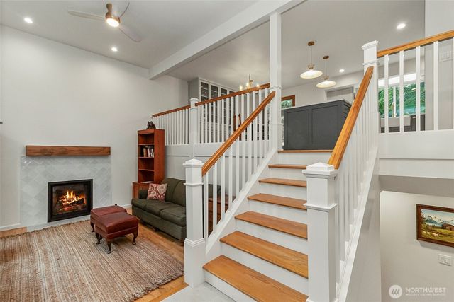 16423 179th Place NE, Woodinville, WA 98072