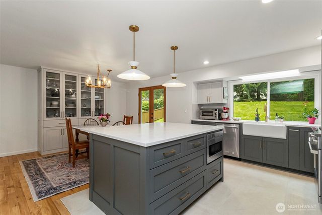 16423 179th Place NE, Woodinville, WA 98072