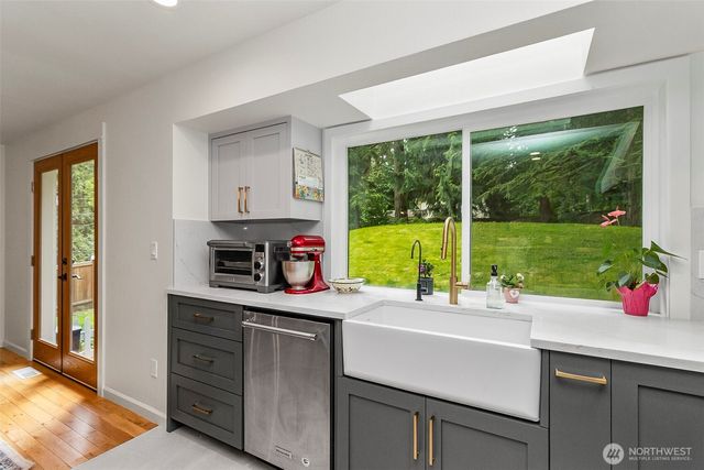 16423 179th Place NE, Woodinville, WA 98072