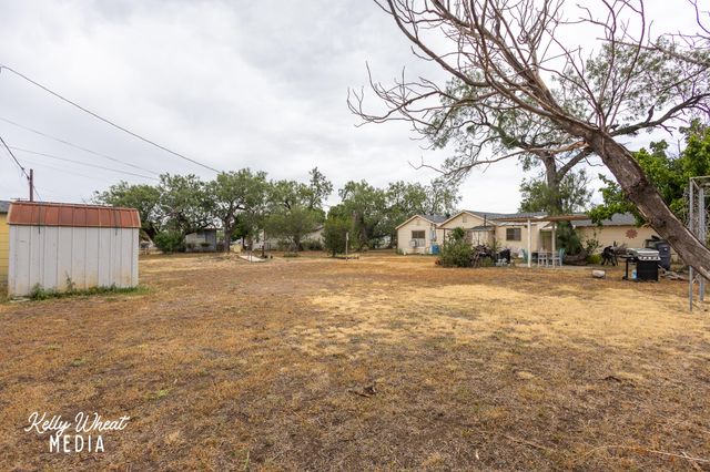 1005 E 20th Street, San Angelo, TX 76903