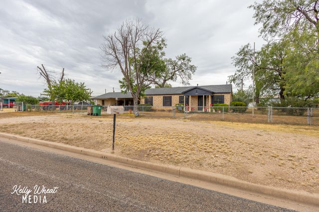 1005 E 20th Street, San Angelo, TX 76903